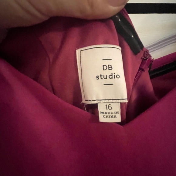 Off-the-Shoulder Puff Sleeve Midi Dress - Picture 4 of 5